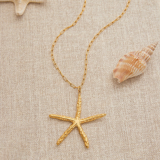 18K Gold Starfish Shape Textured Beach Style Necklace