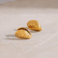 18K gold open sea clam with textured design exquisite and fashionable earrings