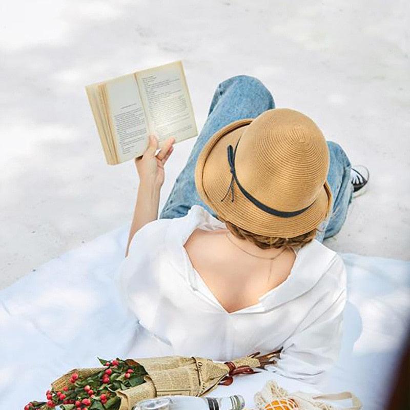 Classic Foldable Straw Beach Hat with Ribbon