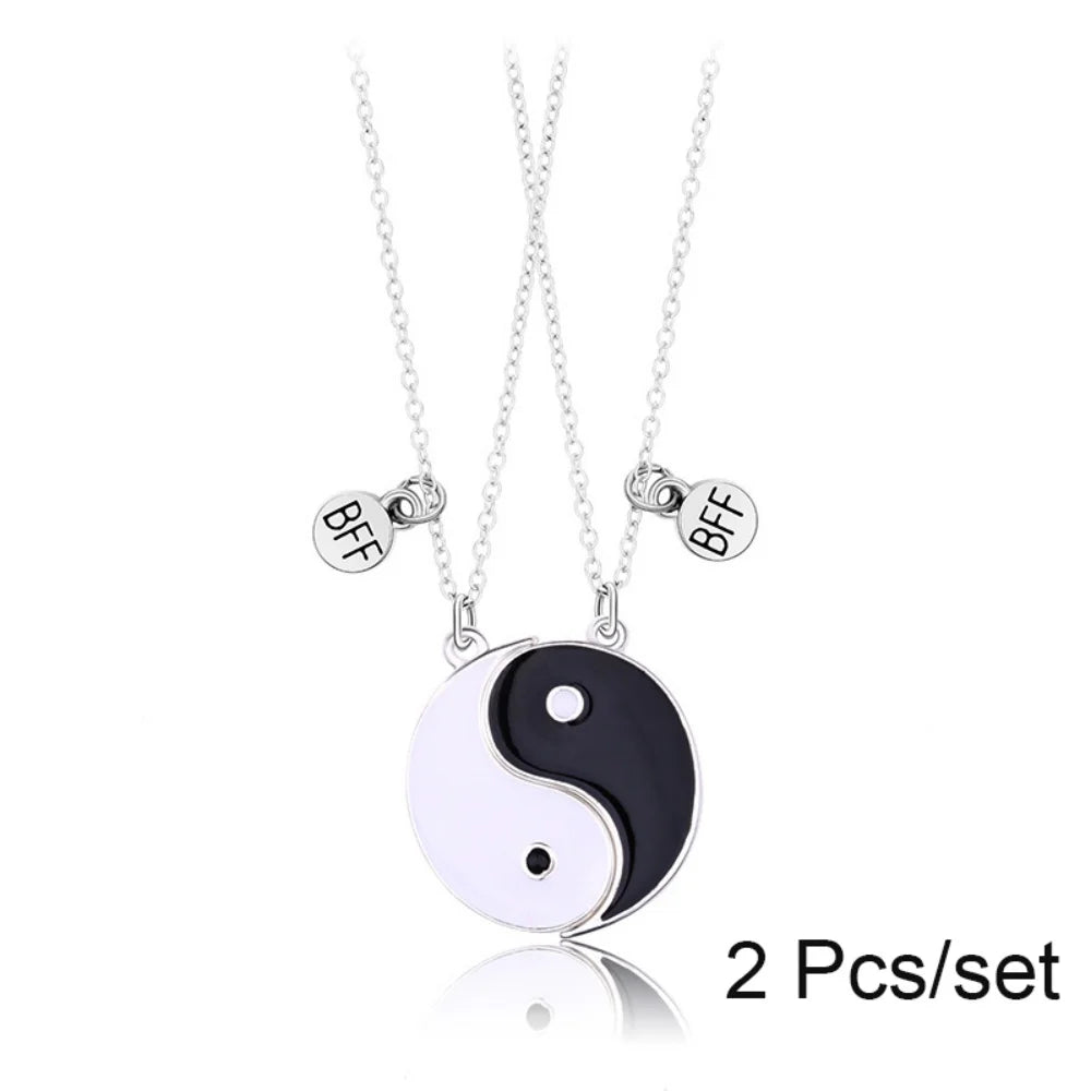 Broken Heart Best Friends Pendant Set | Magnetic Adjustable Lover Necklace for Women