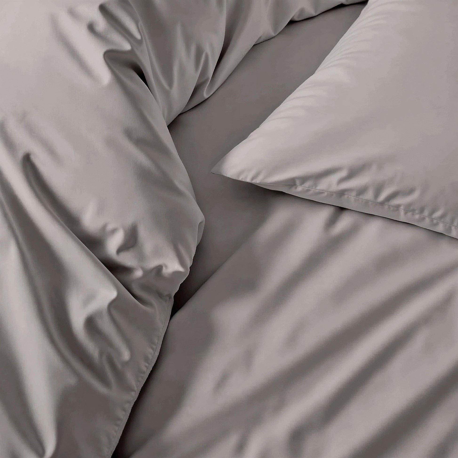Luxe Australian Sateen Pillowcase Set Italic