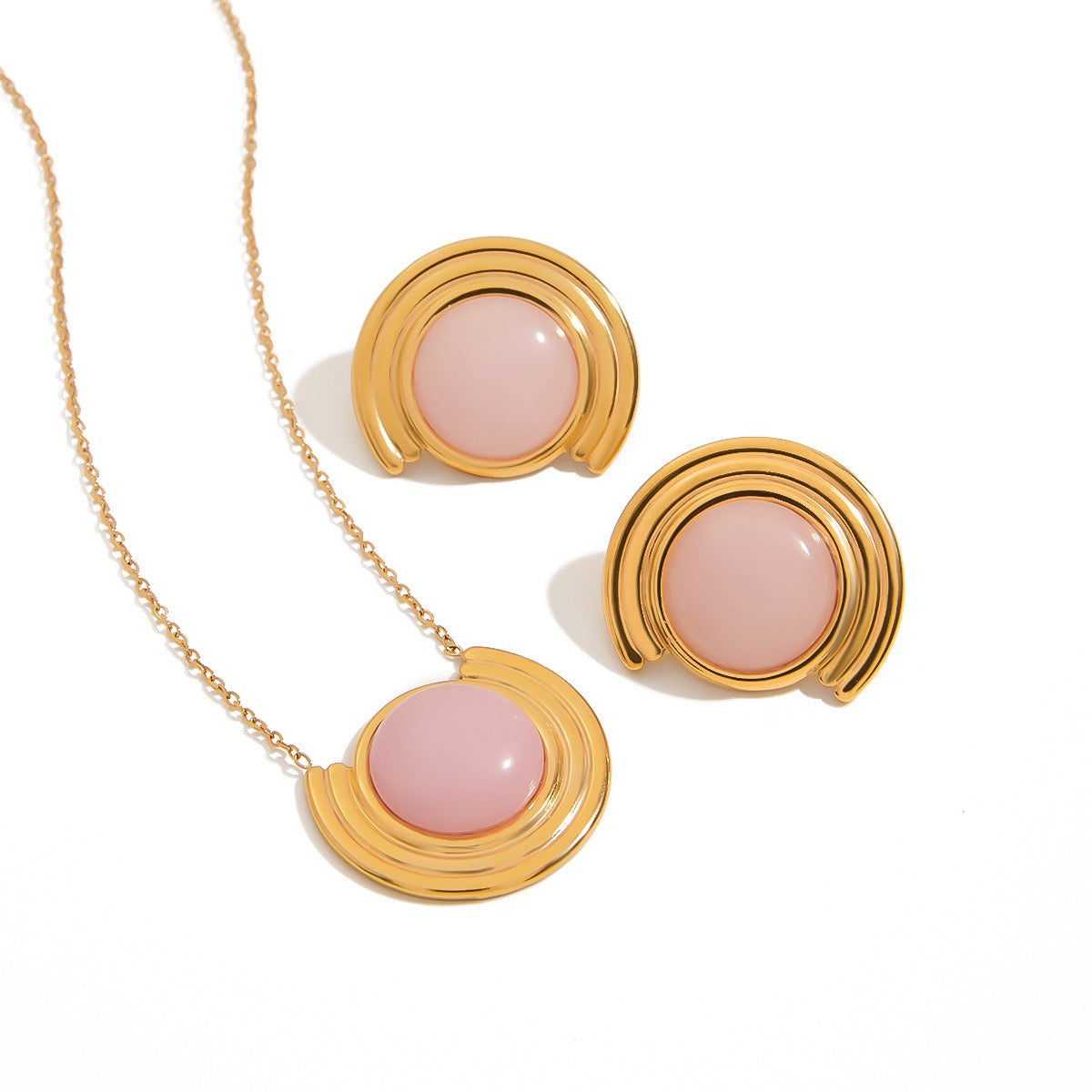 18K gold round shape with textured gemstone design light luxury noble necklace
