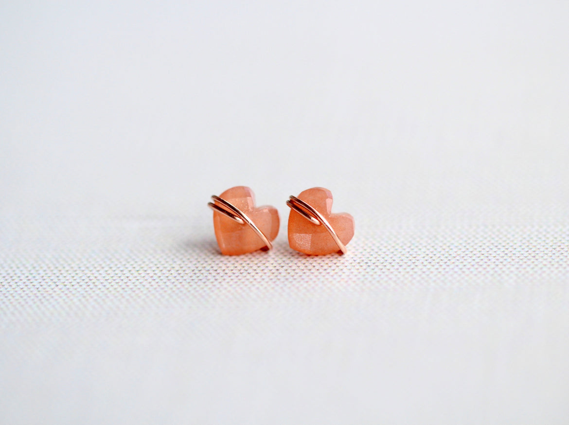 Heart Studs - Peach Moonstone