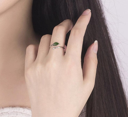 925 Tibetan silver art small fresh branch green leaf ring Creative simple opening adjustable ring GN385